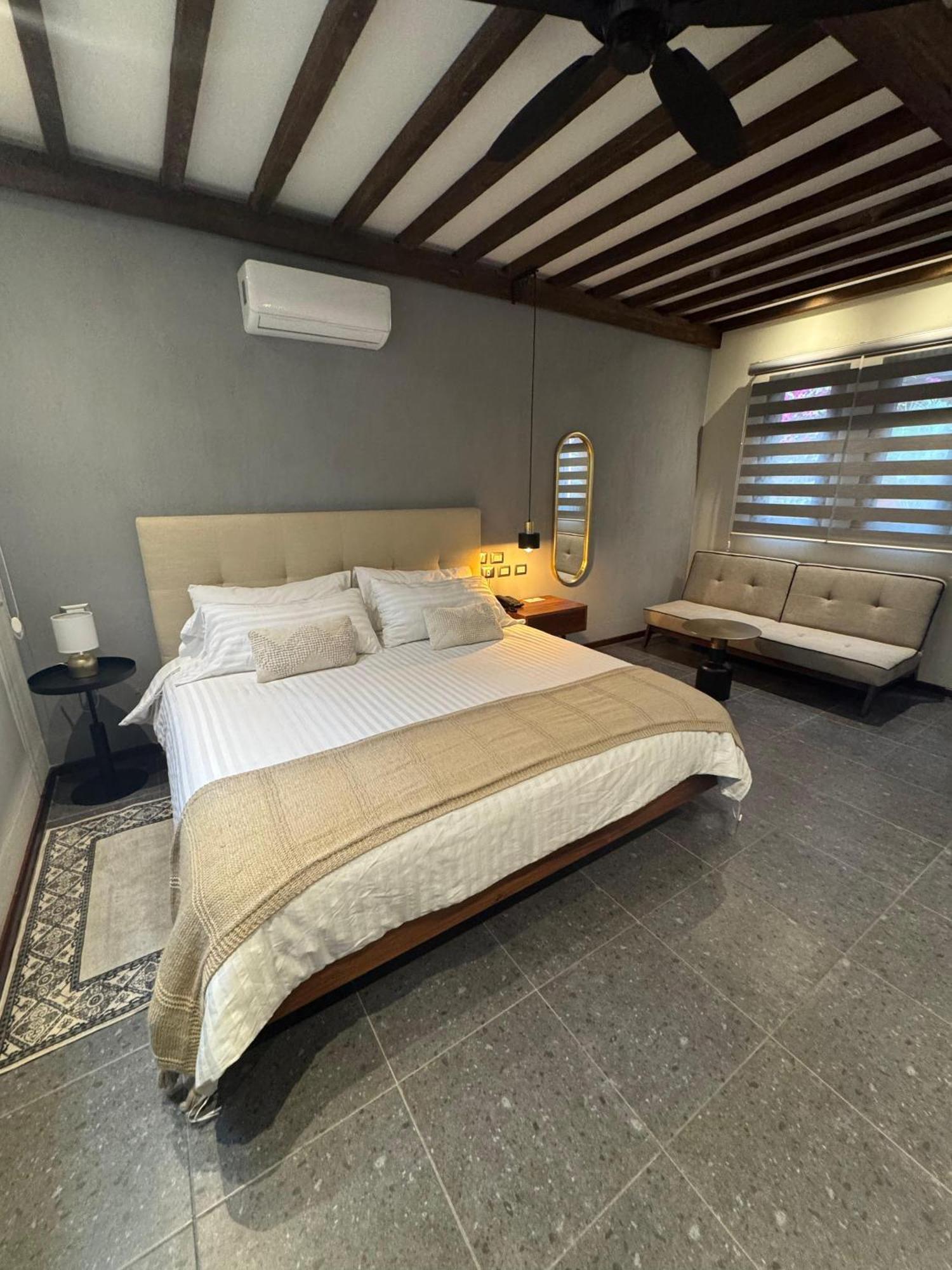 Hotel Arista 1026 San Luis Potosí Dış mekan fotoğraf